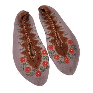 Vintage 60s 70s Wool Slippers Womens 9 Purple Floral Embroidered Indoor Shoes
